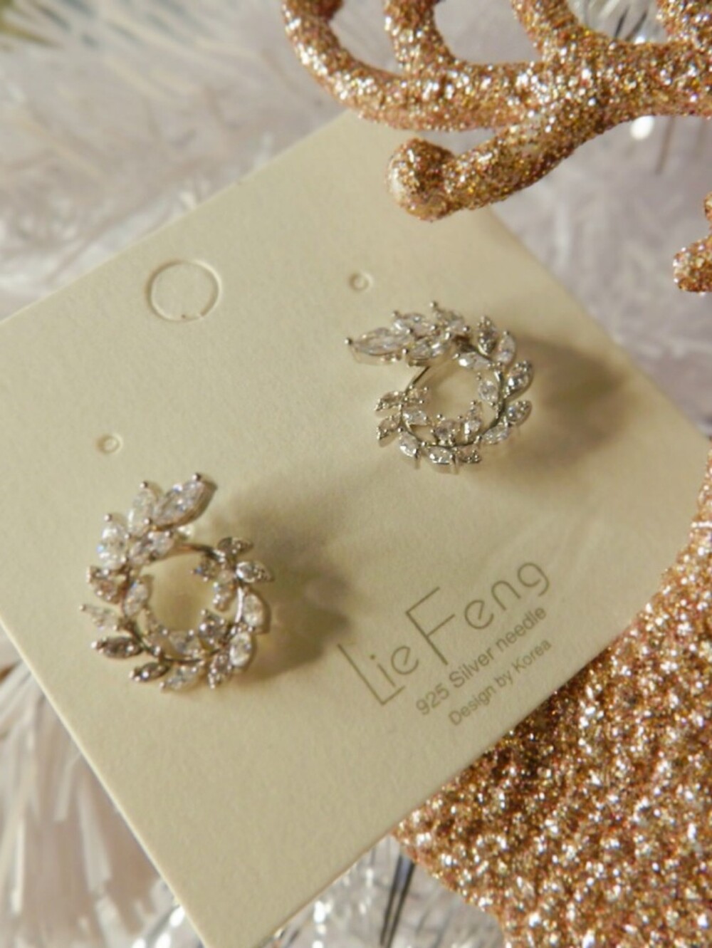 Silver Leaf Wreath Crystal Stud Earrings - Silver